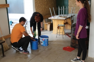 Školska volonterska akcija -Tehnička škola RB Vinkovci (6)