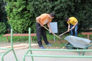 Školska volonterska akcija -Tehnička škola RB Vinkovci (7)
